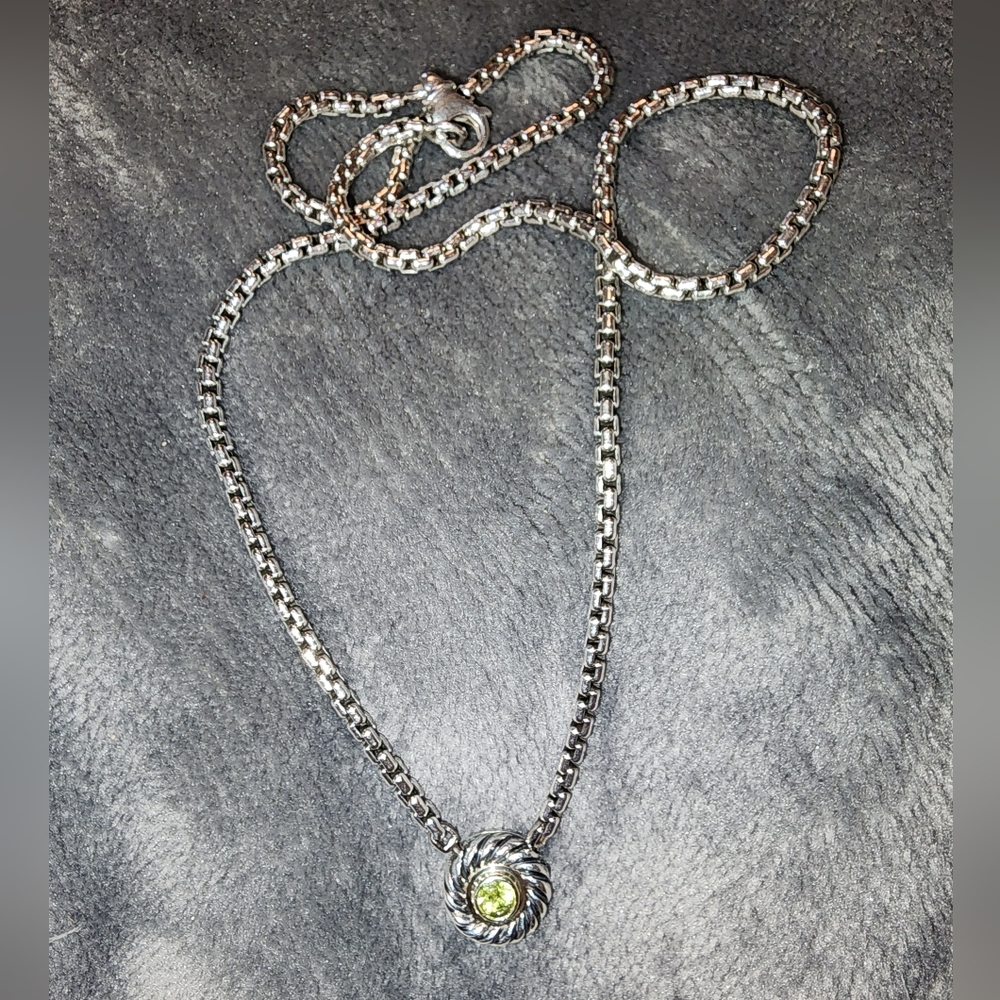 David Yurman Peridot Cookie Pendant Necklace